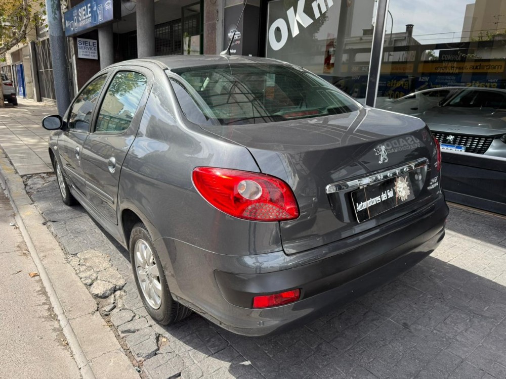 Peugeot 207 Xs 4 puertas  — foto 12